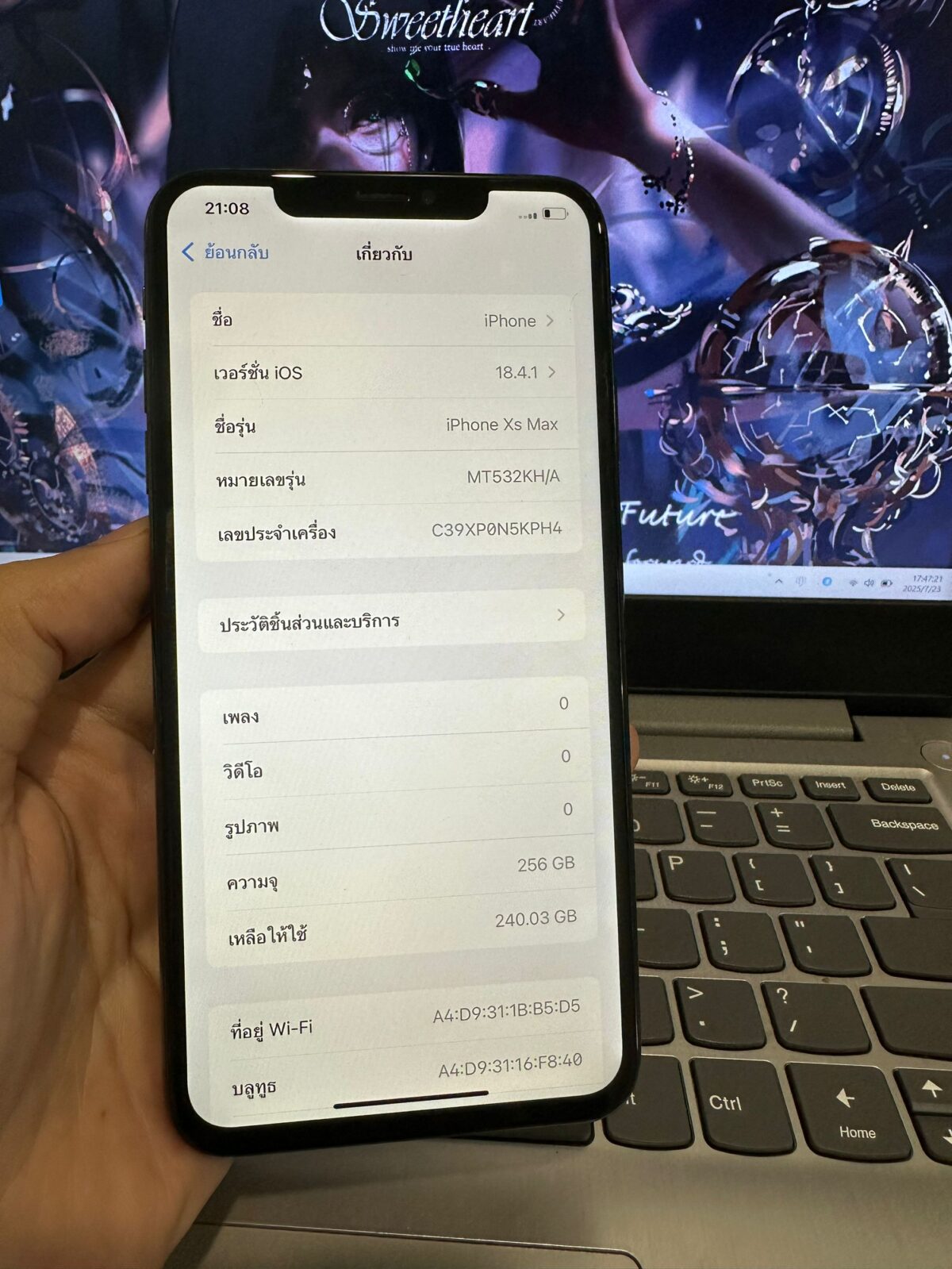 iPhone Xs Max - Image 2